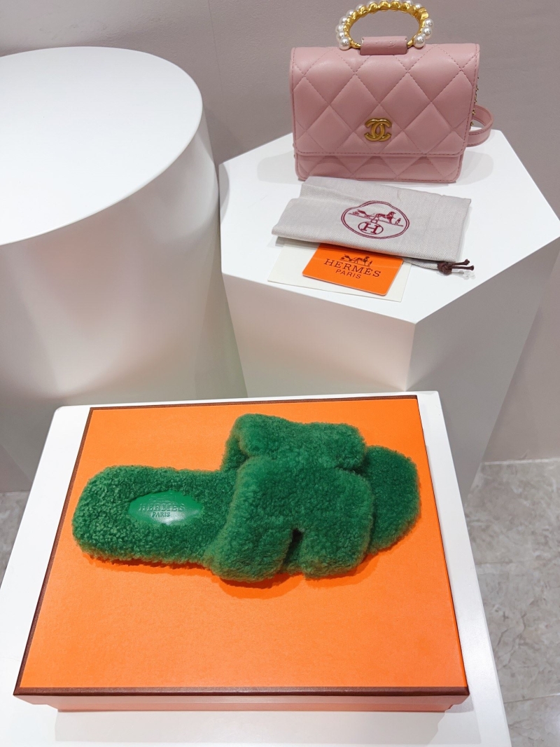 Hermes Slippers